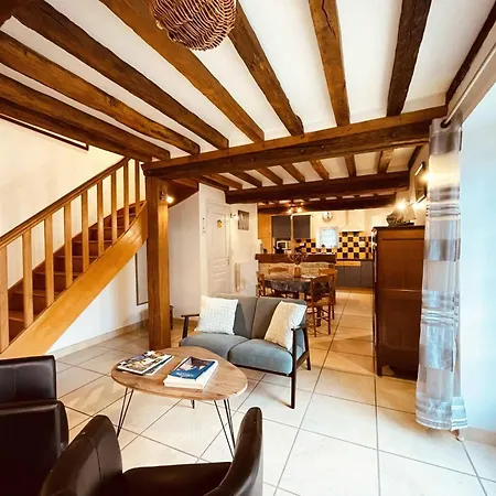 Maison 17e Siecle Avec Jardin Et Terrasse, Proche Haras Du Pin Et Plages, Max 5 Pers, Inclus. - Fr-1-497-217 *
